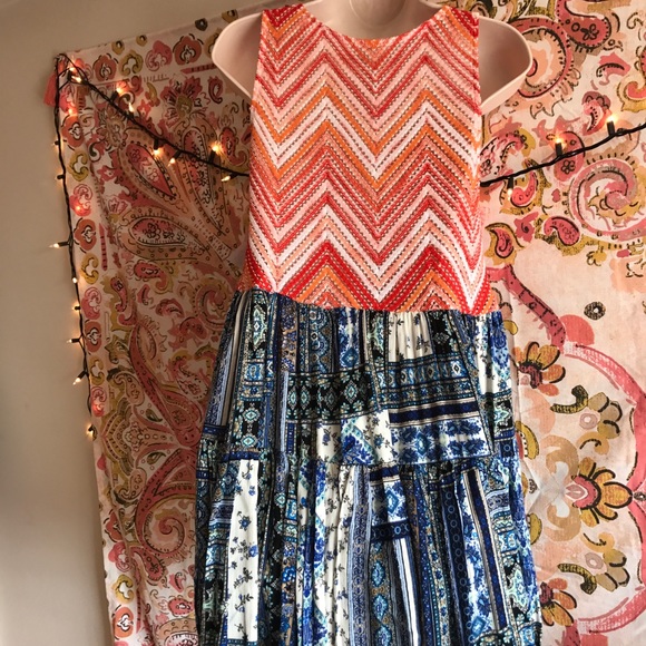 Easel Boho Mixed Print Tunic - Picture 6 of 8